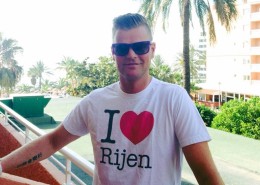 Groeten uit Benalmadena van Yurien!