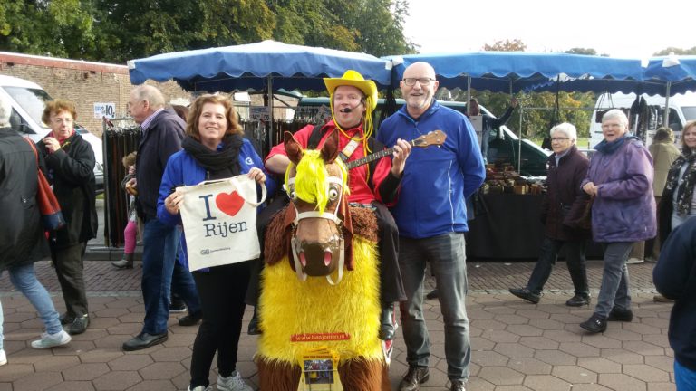 1 april: eerste Praat-op-straatactie van Gemeentebelang (geen grap)