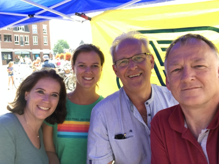 Laatste praat op straat voor de zomervakantie.
