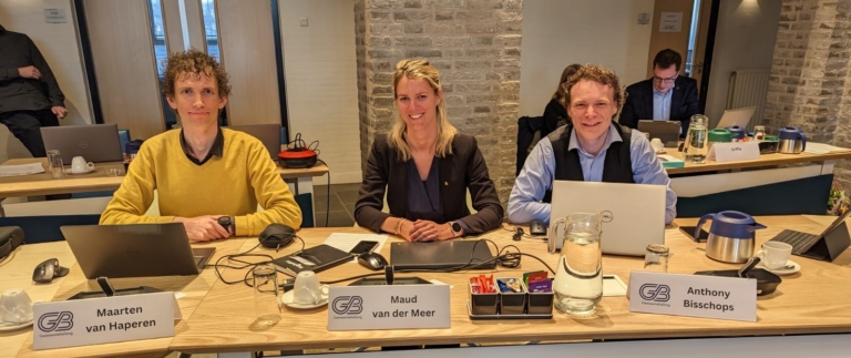 Verlichting nodig langs fietspad Hannie Schaftlaan.